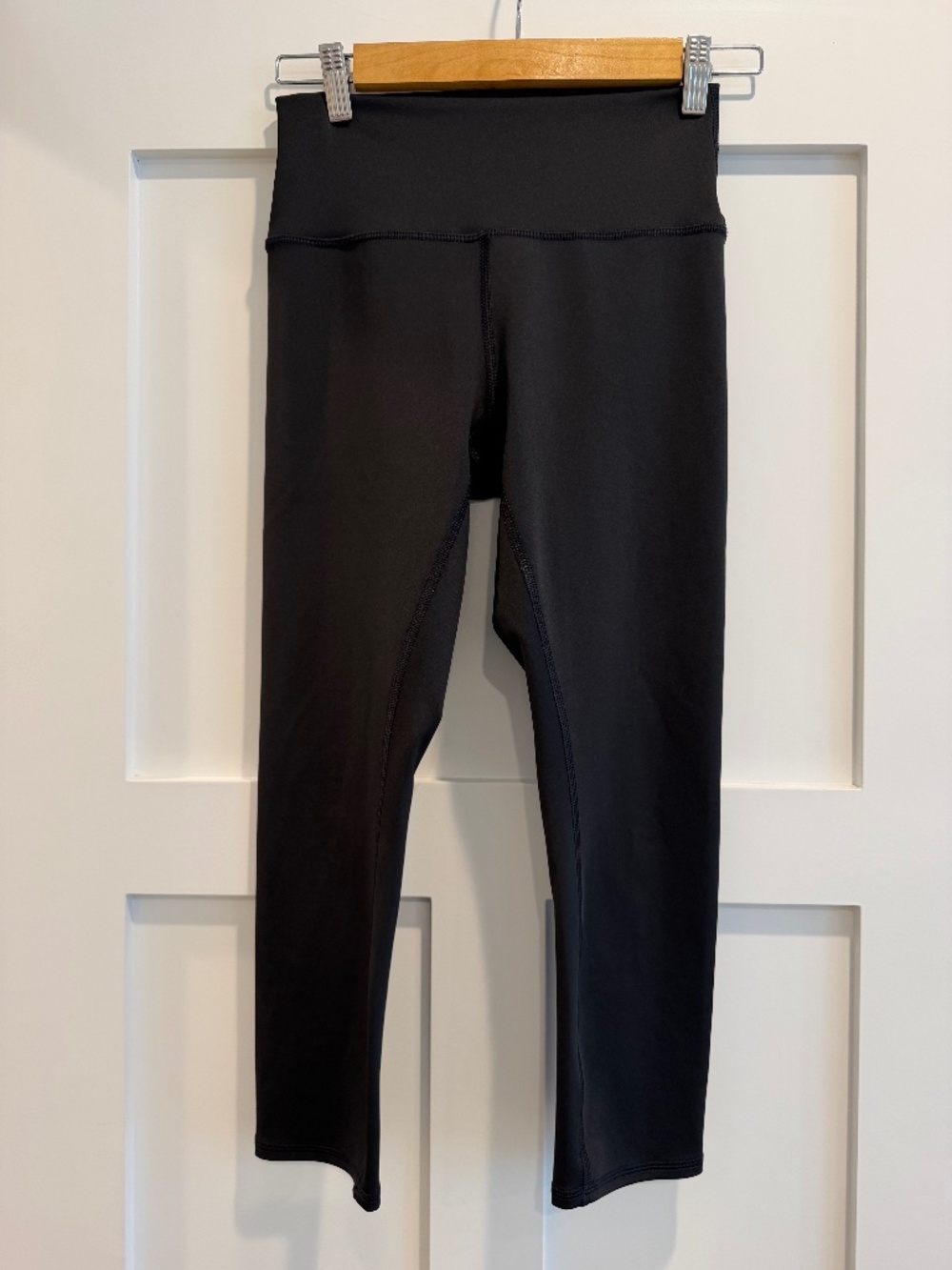 ALO Black 7/8 High-Waist Airlift Legging Size Medium